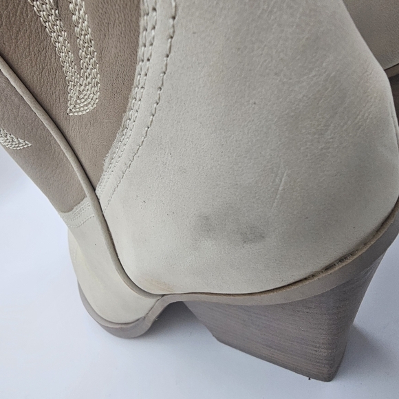 Dolce Vita Women's Blanch Fashion Boot size western cream white tan Cowboy 9.5 - Picture 7 of 11